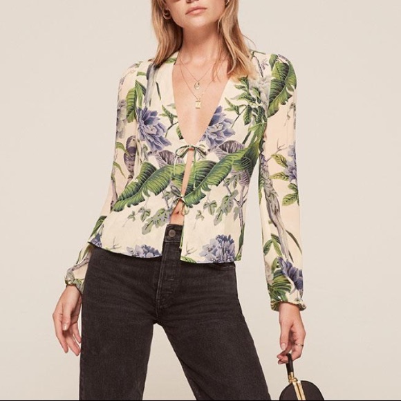 Reformation Tops - NWT Reformation Shoreditch Floral Leaf Print Top